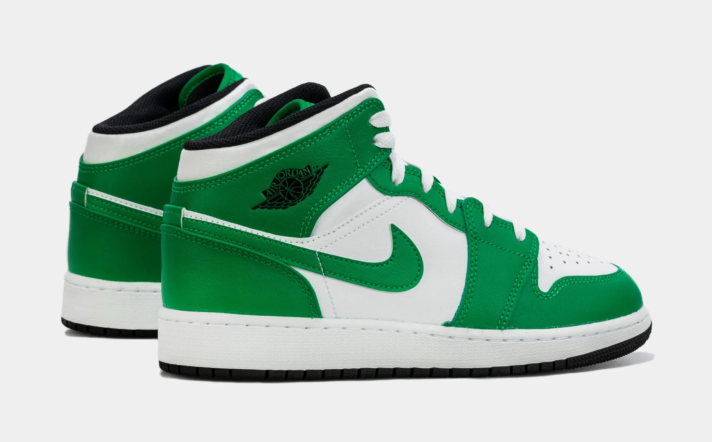 Air Jordan 1 Mid Lucky Green Grade School Lifestyle Shoes (Green/White)