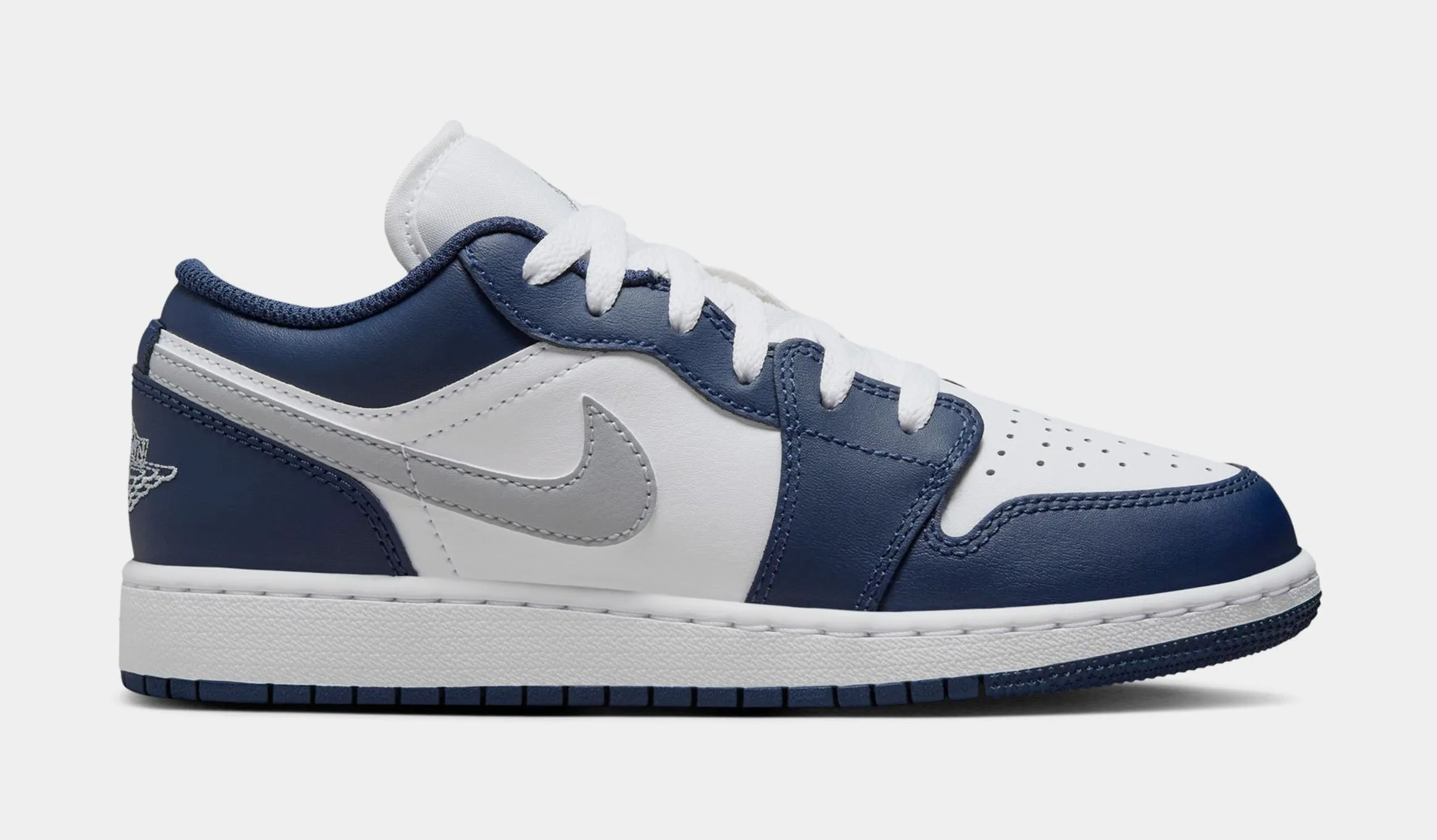 Air Jordan 1 Retro Low Grade School Lifestyle Shoes (White/Midnight Navy/Wolf Grey)