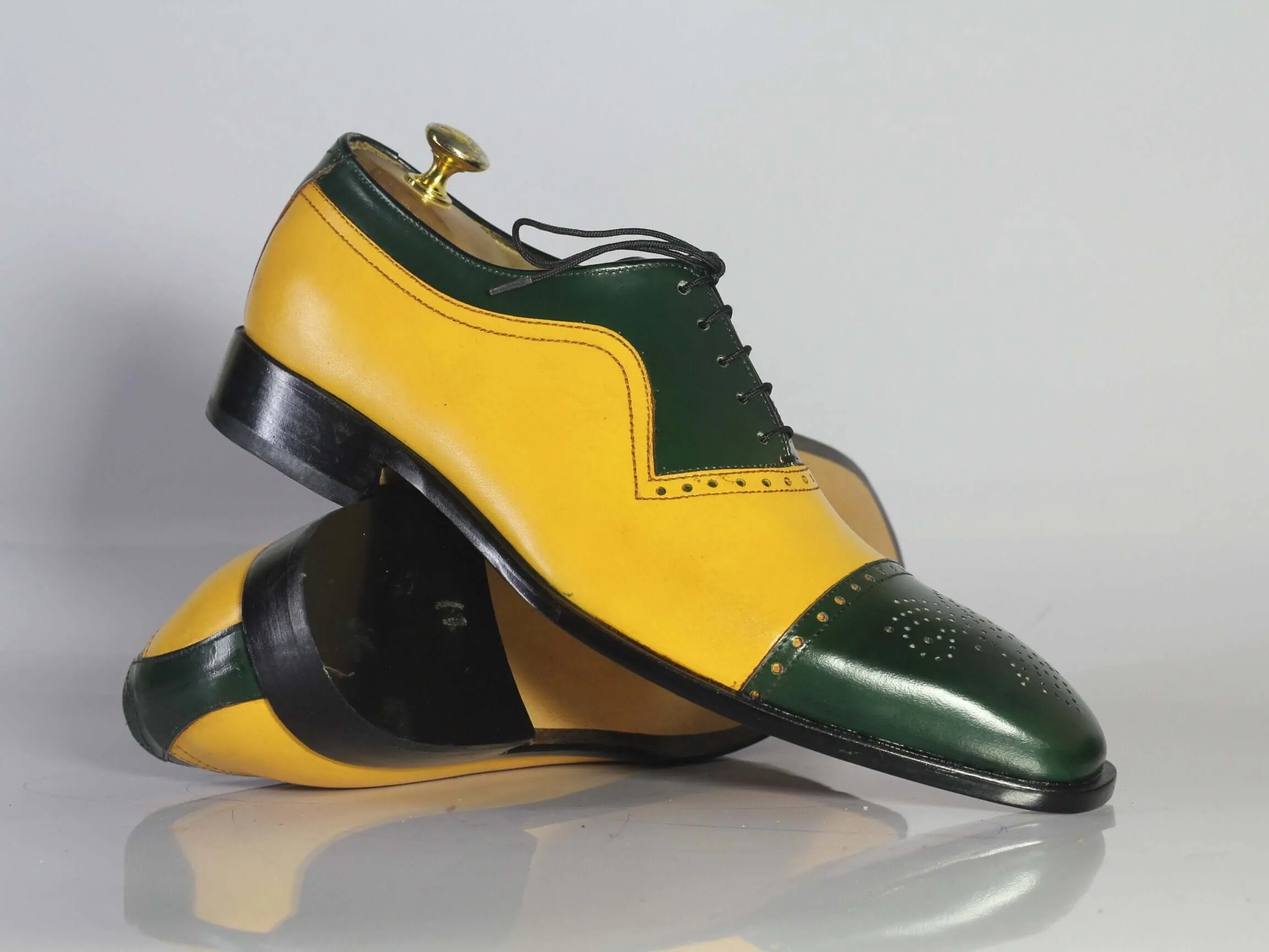 Bespoke Yellow Green Leather Cap Toe Lace Up Shoes for Men's