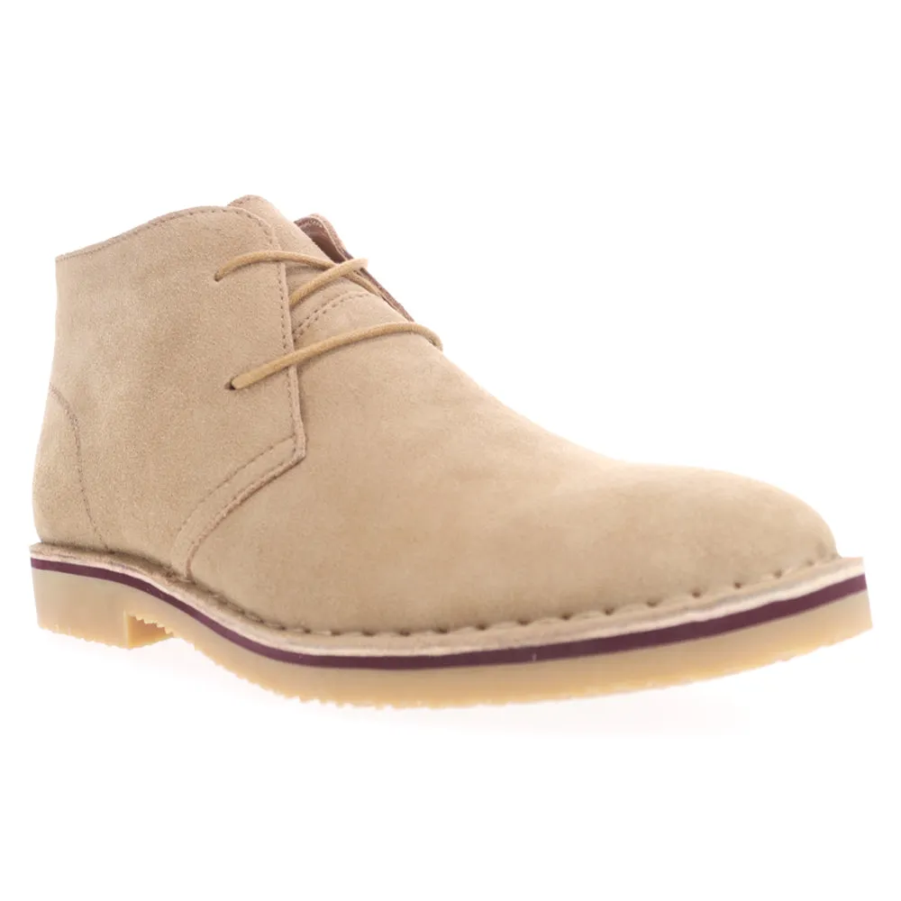 Findley Round Toe Chukka Boots