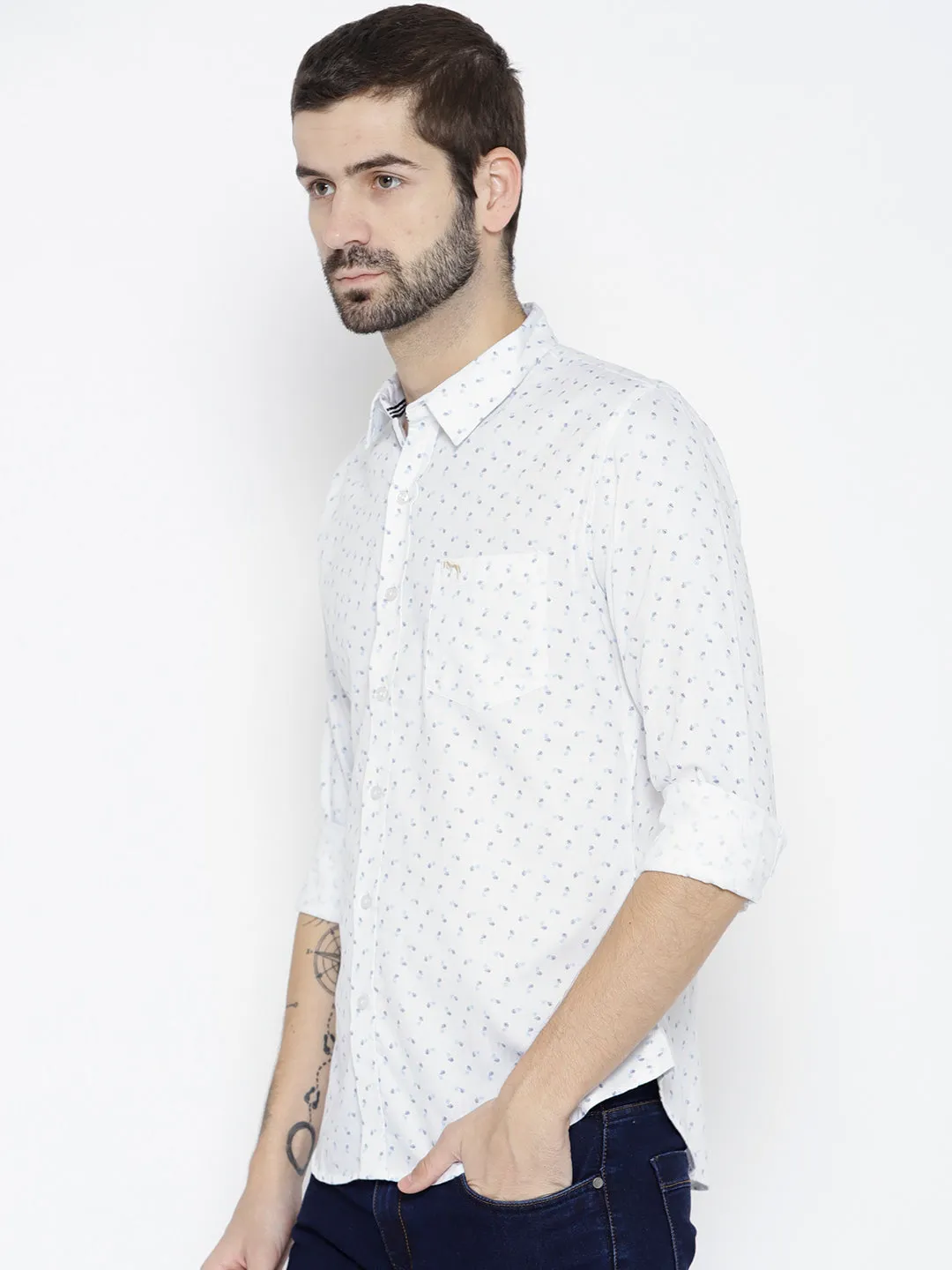 Men White Slim Fit Printed Casual Shirt