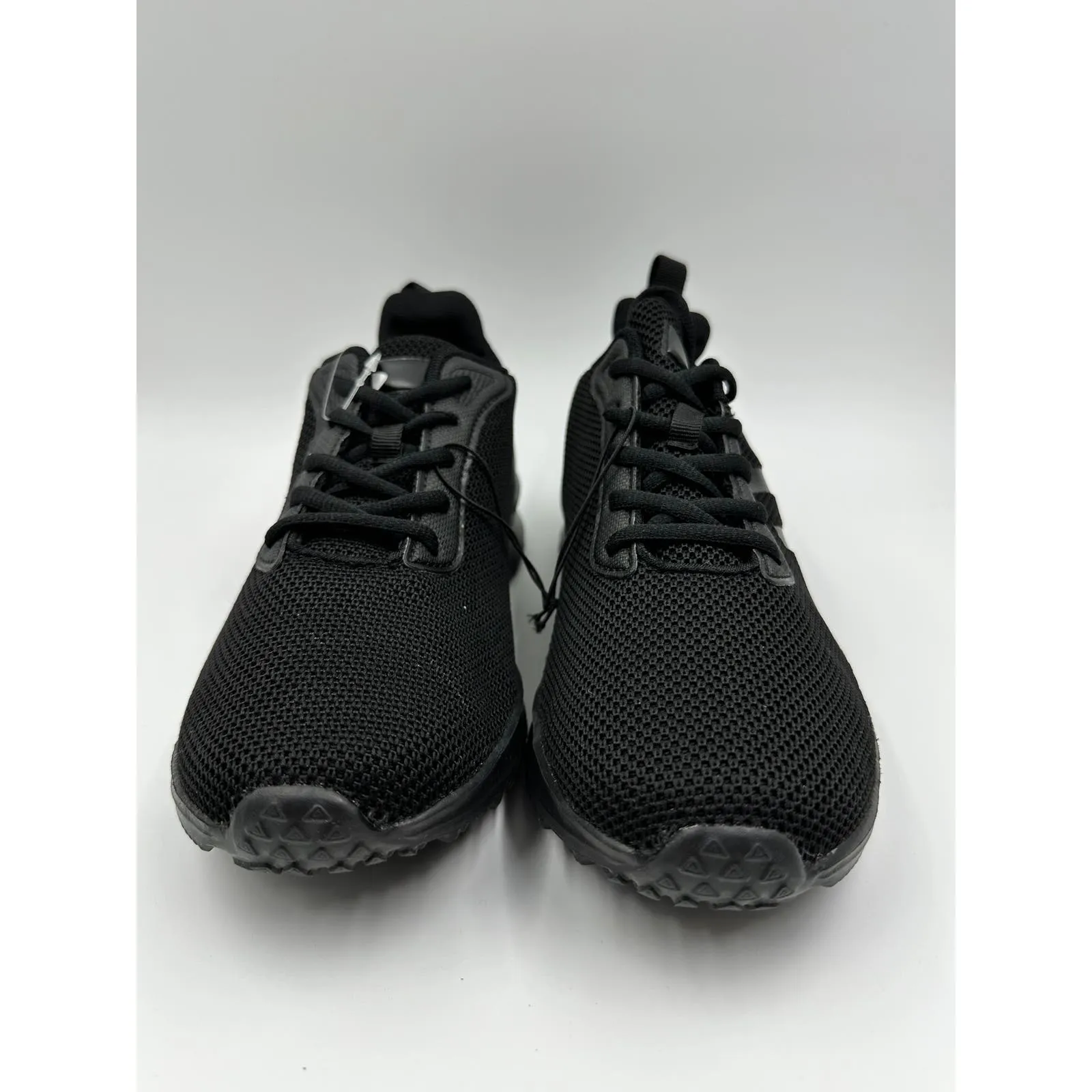 Men's Size 9, All Black Knit Sneakers w/ Street Grip Tread Ready for Running