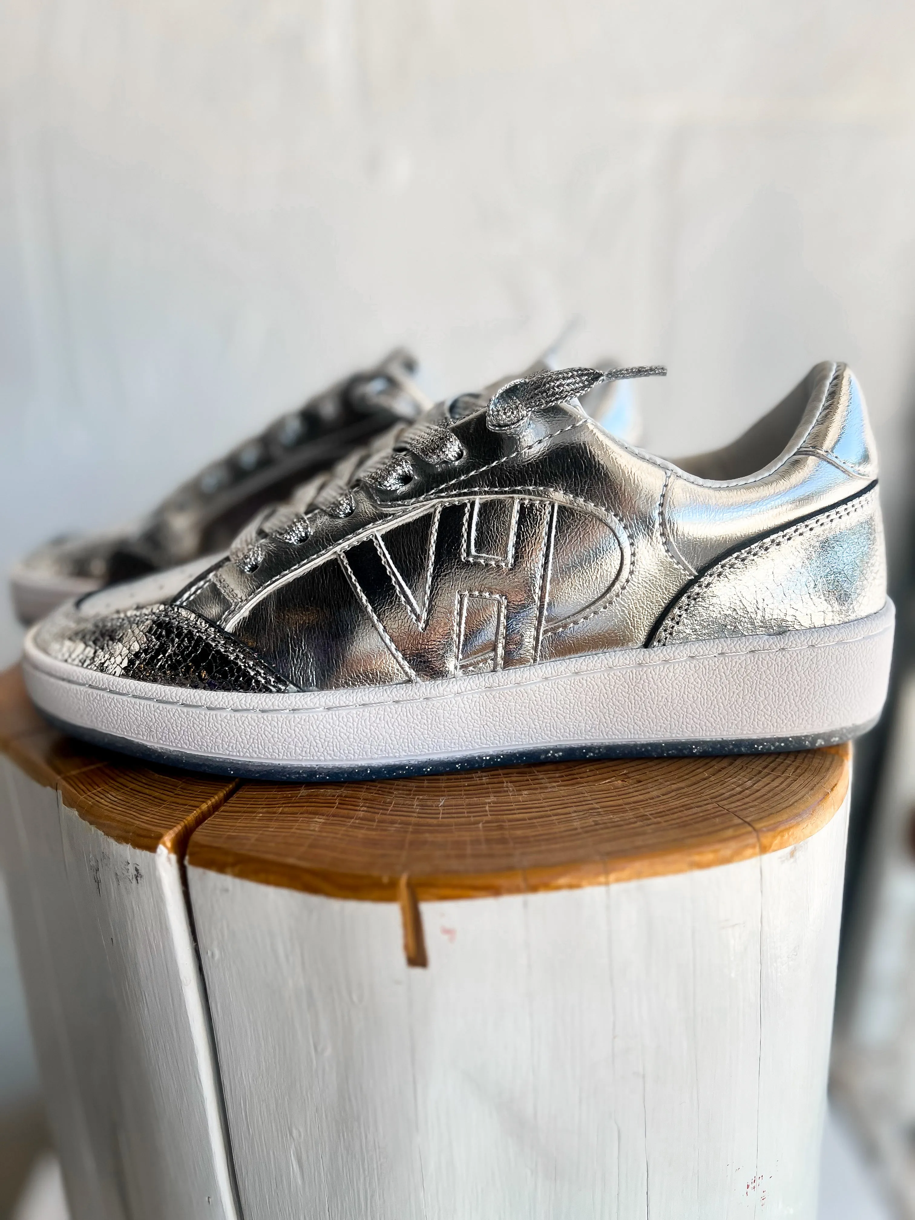 Vintage Havana | Quick 3 Cracked Washed Sneakers